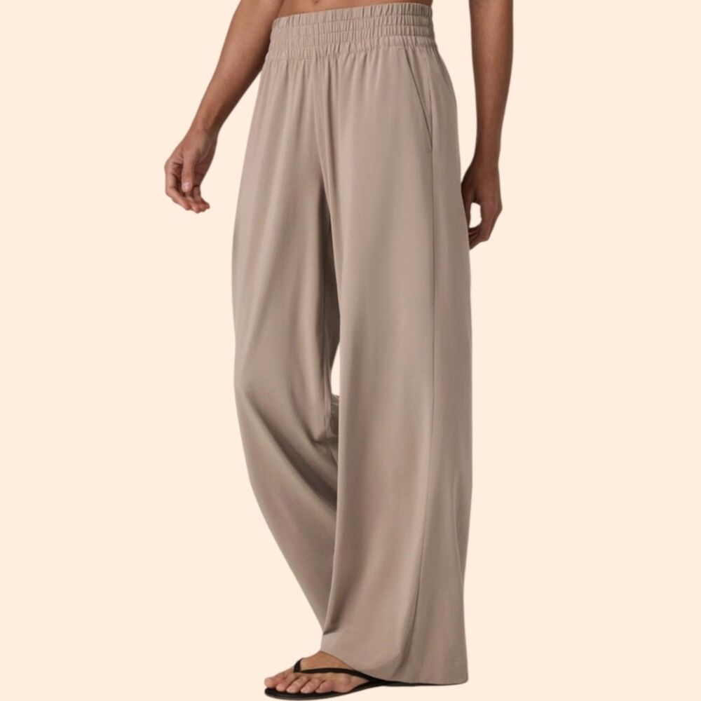 Vuori Wideleg Pant Sorrel